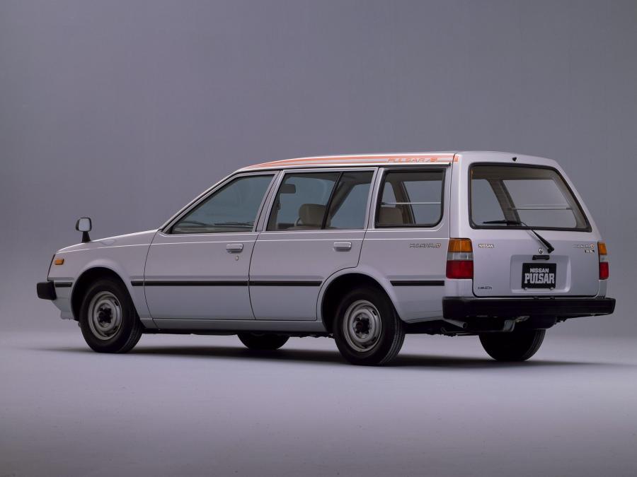  Nissan Pulsar AD Van 1982 года  (фото 2 из 4)